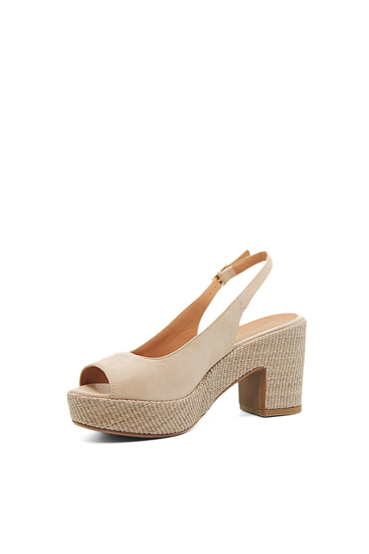 Sandalo modello slingback spuntato 1698